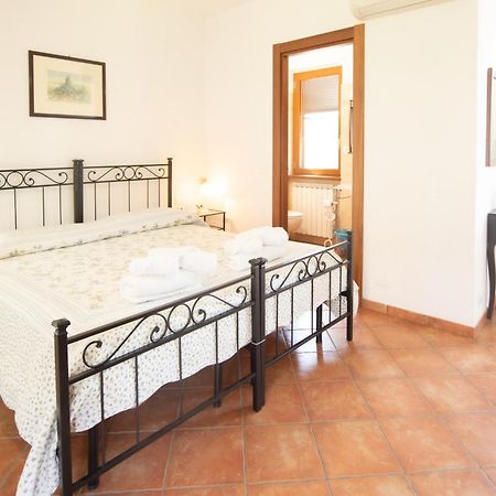 Il Vecchio Noce Hotel Brugnato Luaran gambar