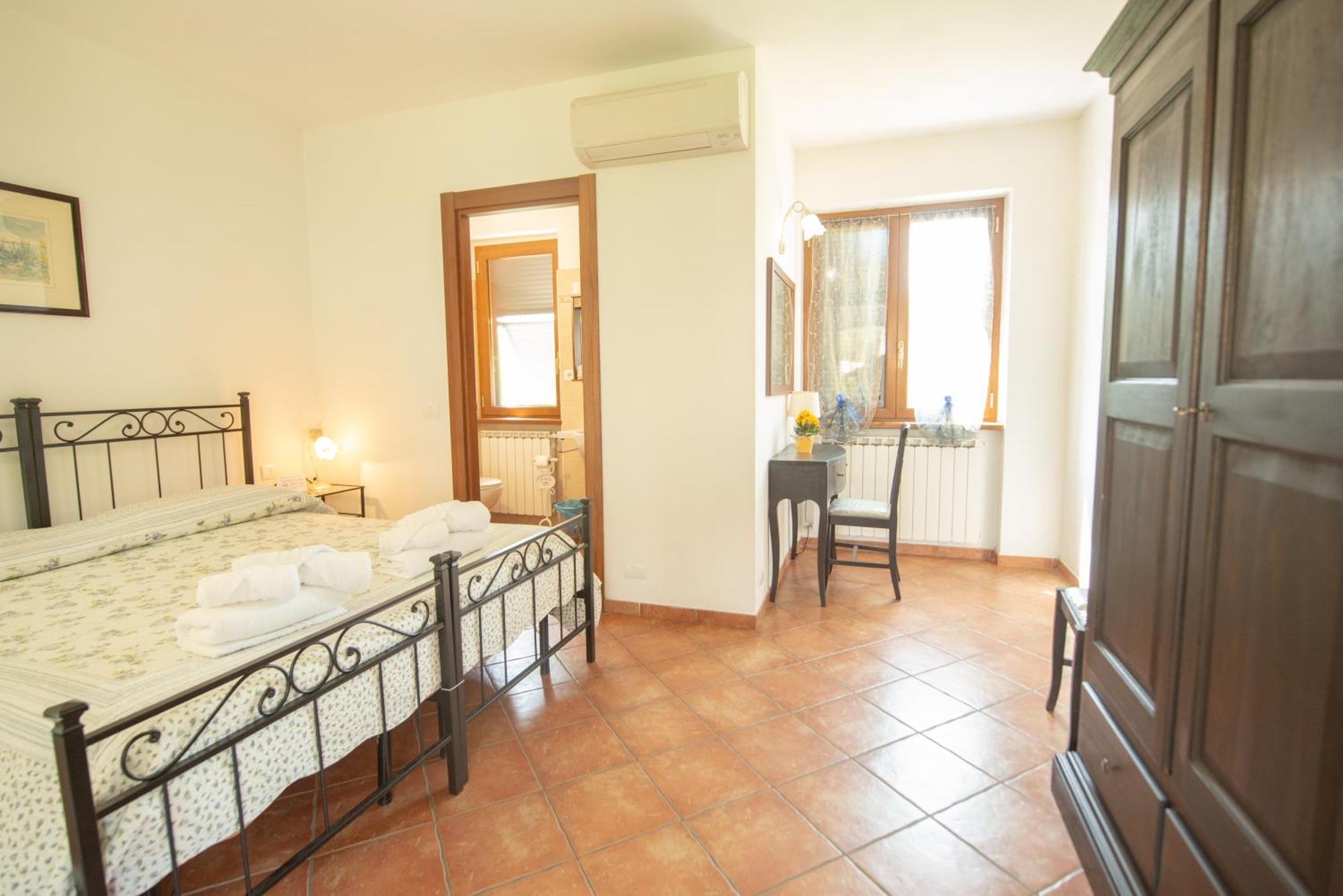 Il Vecchio Noce Hotel Brugnato Luaran gambar