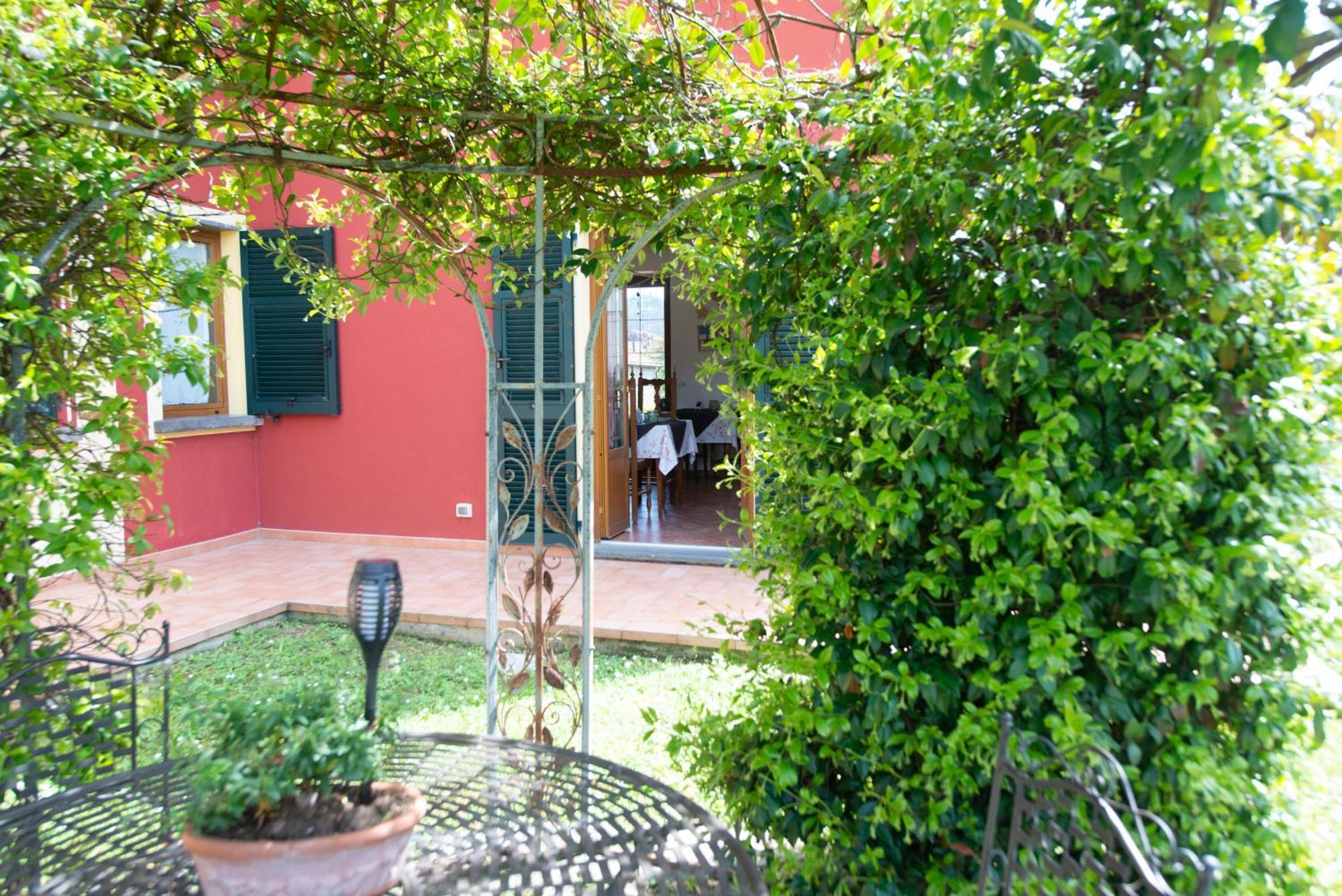 Il Vecchio Noce Hotel Brugnato Luaran gambar